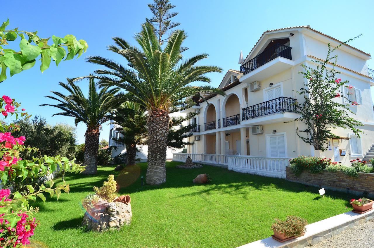 Panorama Studios & Apartments Amoudi Exterior photo