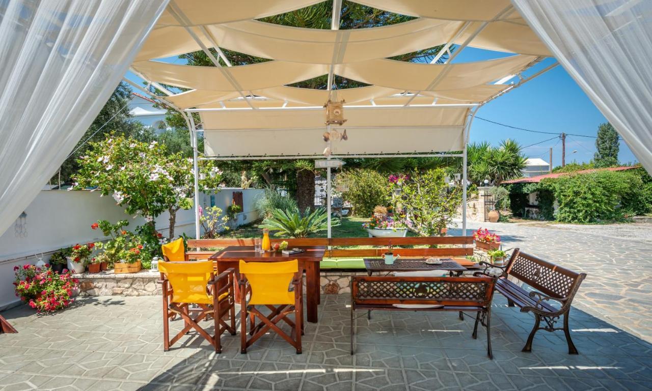 Panorama Studios & Apartments Amoudi Exterior photo
